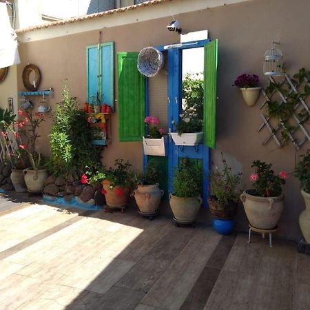 Bed and Breakfast Stanza Privata Casa Artistica Mariola San Sperate Exterior foto